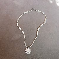 vintage shell necklace