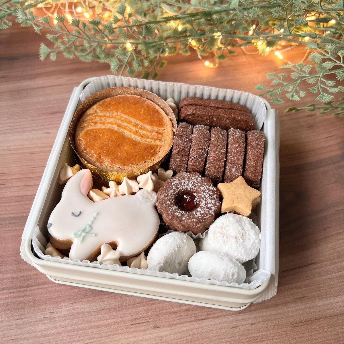 お月見クッキー缶 | 焼き菓子のpiccolo