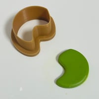 abstract shape 18