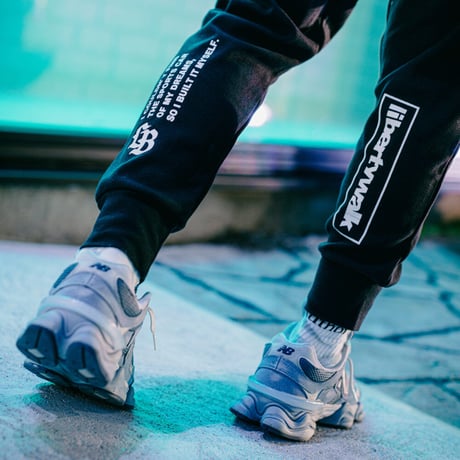 LB Box Logo Pants Black