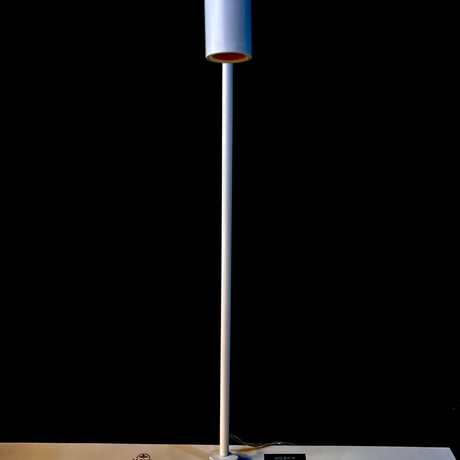 フロアーランプスタンド アコン ホワイト 植物育成ライト 角度調節可能　54cm Floor Lamp STAND【Akond】