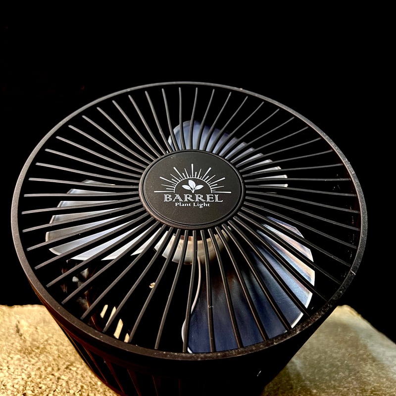 Aechmea move（エクメアムーブ）】マットブラック 首振りファン