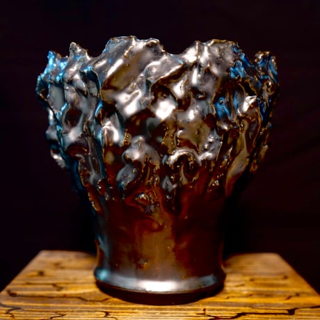 Yuta Uchida(内田裕太) 作 black glaze monst | carpediem Yuta Uchida(内田裕太) 作 black glaze monst | carpediem