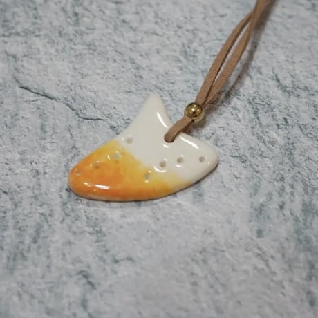 オカリナ陶器ペンダント