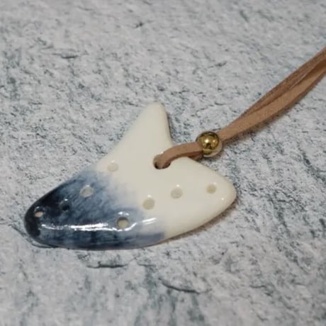 オカリナ陶器ペンダント