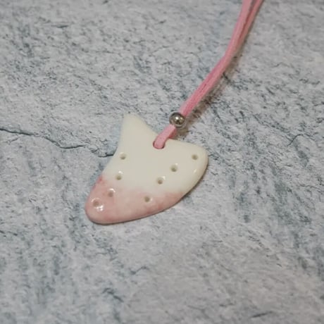 オカリナ陶器ペンダント