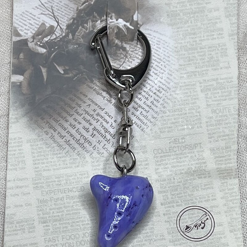 ヨシツカオカリナキーホルダー | teespoon's STORE