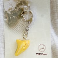 ヨシツカオカリナキーホルダー