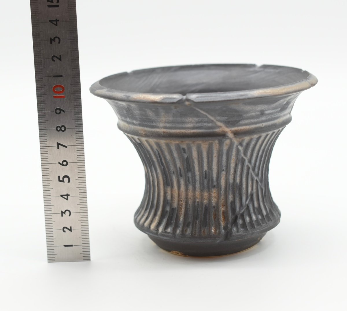 IKEDA SAICHIRO 作家鉢 カタチ製作所 IKEDA SAICHIRO (@saichiro_ceramics) • Instagram photos and