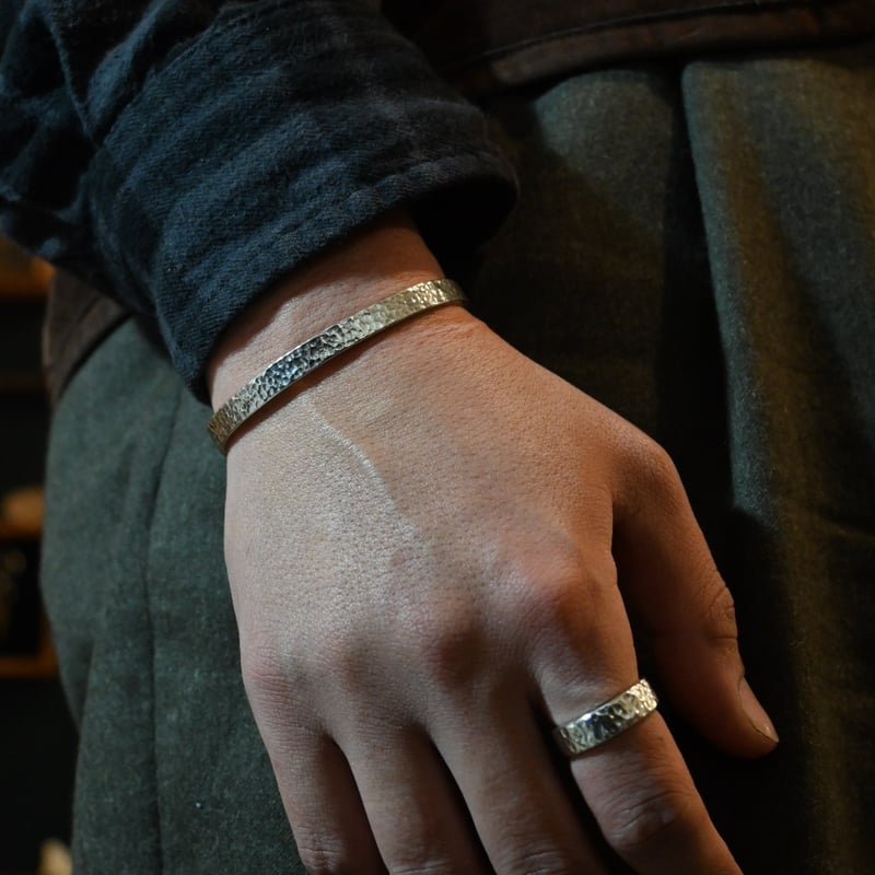 槌目模様リング【6mm】 | Randy works