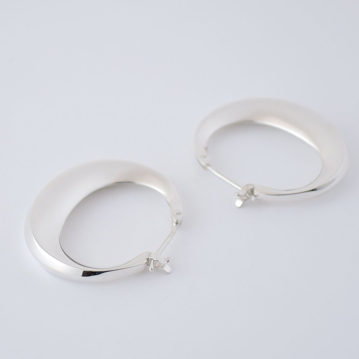 mizuki フープピアス | sumiiro mizuki フープピアス | sumiiro