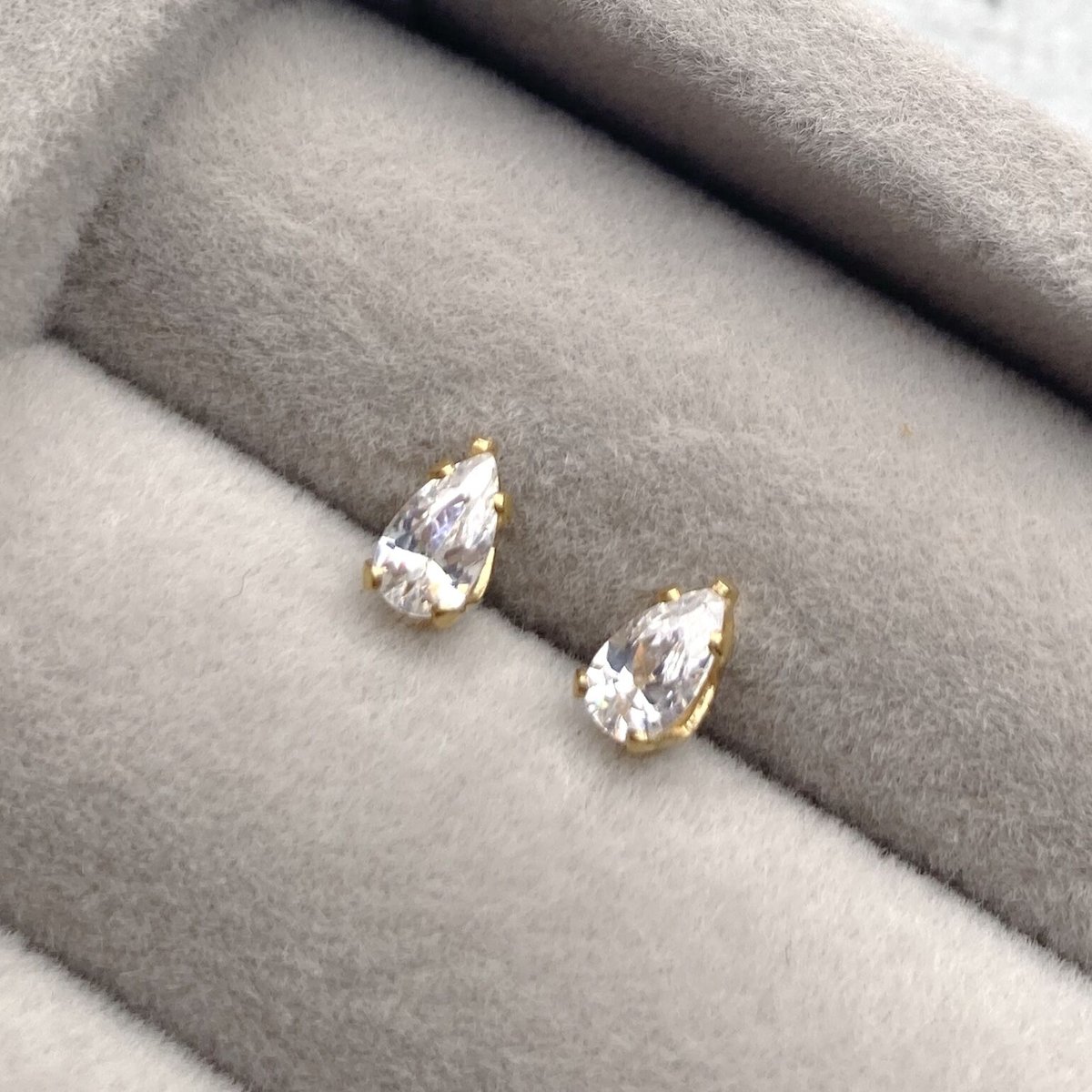 K14WG ロングピアスCZ