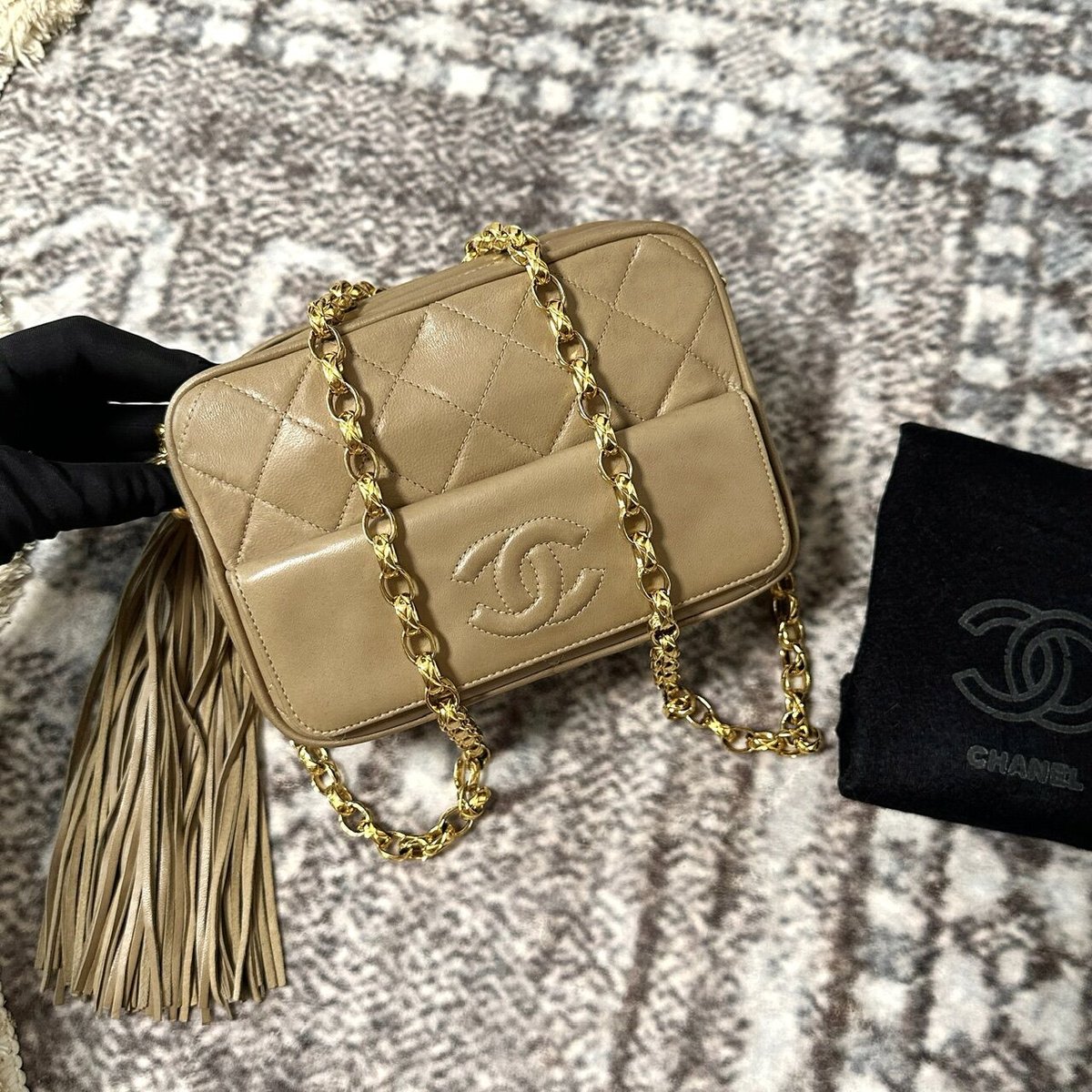 シャネル マトラッセ ミニカメラ フリンジ チェーン ショルダーバッグ