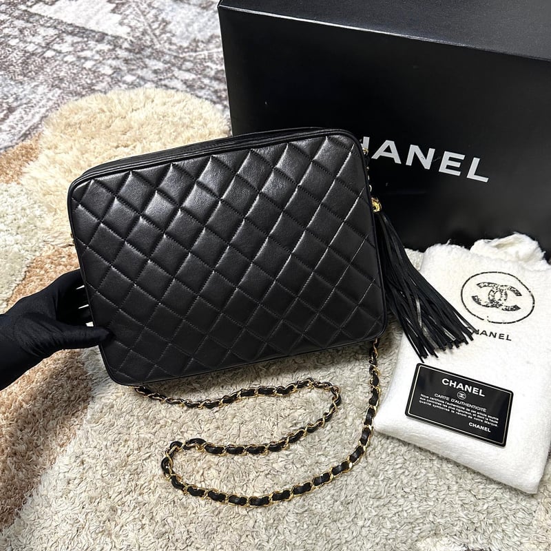 シャネル マトラッセ フリンジ チェーン ショルダーバッグ 斜め掛け  