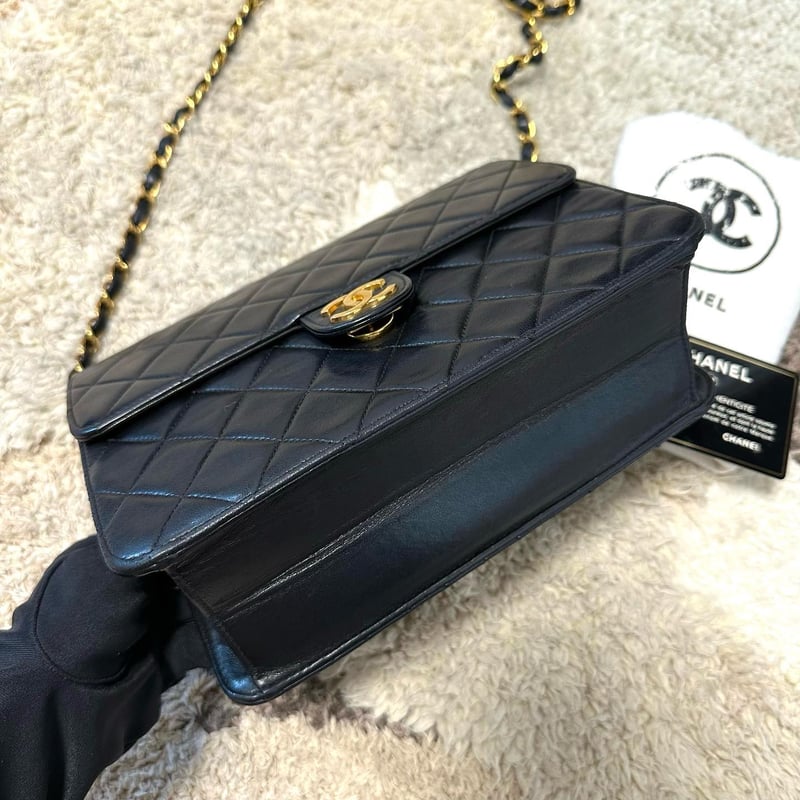 【希少】シャネル マトラッセ チェーン 正規品 プッシュロック ショルダー シャネル マトラッセ プッシュロック チェーン ショルダーバッグ