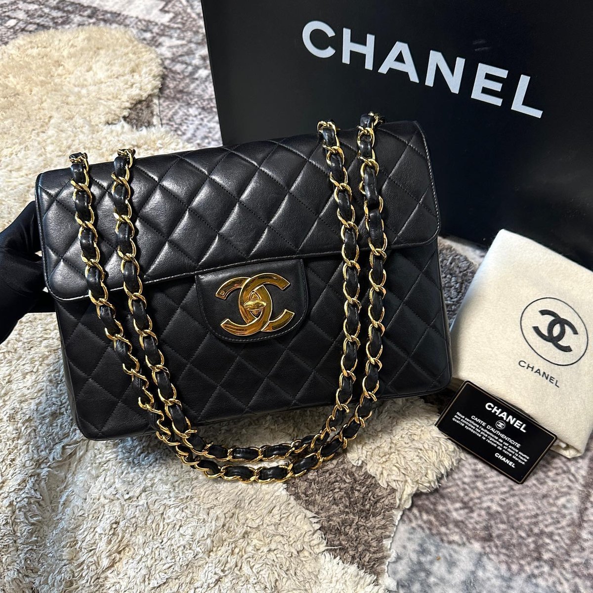 シャネル デカマトラッセ30 Wチェーン ショルダーバッグ ブラック