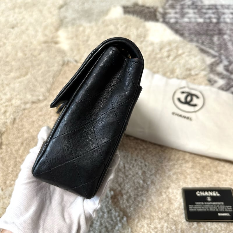 シャネル マトラッセ24 Wチェーン ショルダーバッグ ブラック | ISSN