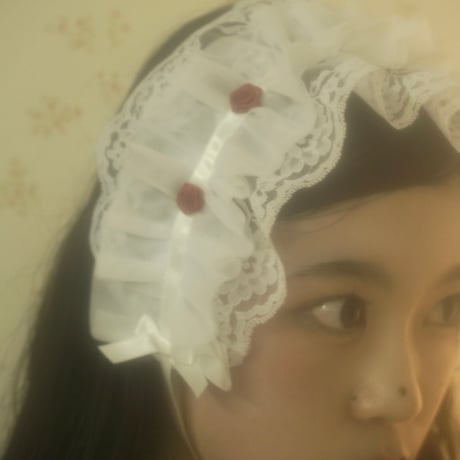 cake head dress [strawberry cake]