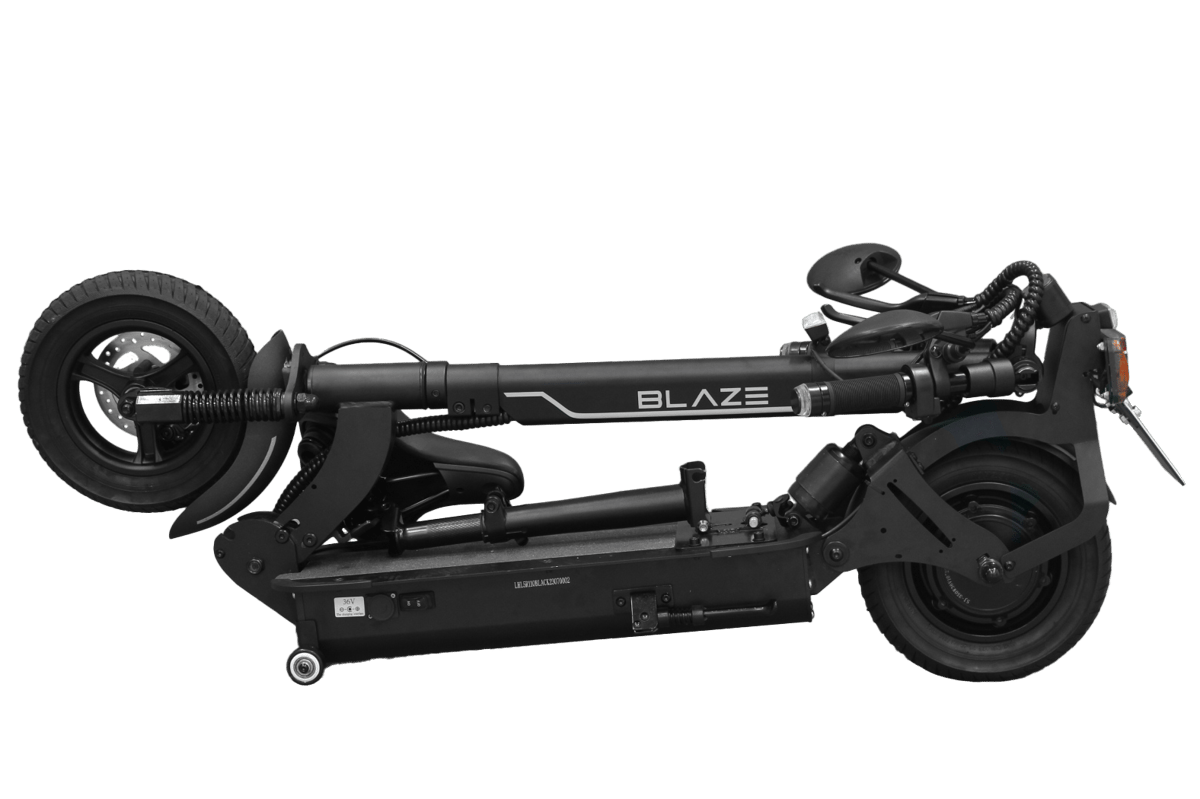 BLAZE KICKBOARD EV Basic(ﾌﾞﾚｲｽﾞ)/特定小型原付（20キロ/6キ