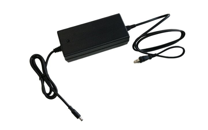 GFR-02専用バッテリー充電器 | 【E-WALK Mobility】電動キックボード