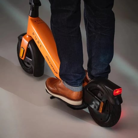 PURE × McLaren 限定モデル 電動キックボード｜特定小型原付｜免許不要・折りたたみ式