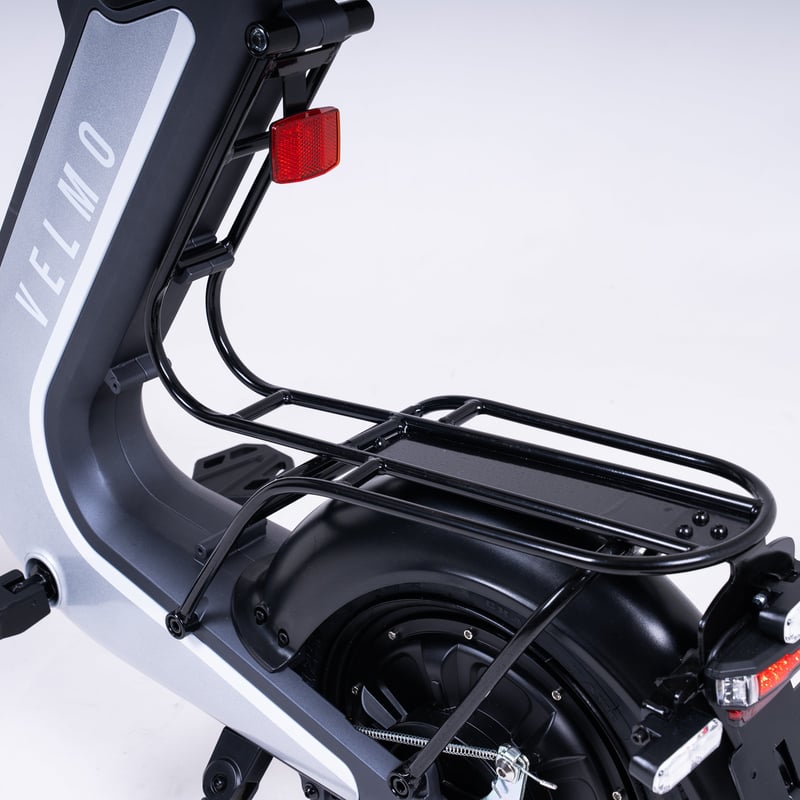 【免許不要】　VELMO　SPARK　トランク付き VELMO SPARK おすすめセット（リアバスケット・スマホホルダー・マルチ