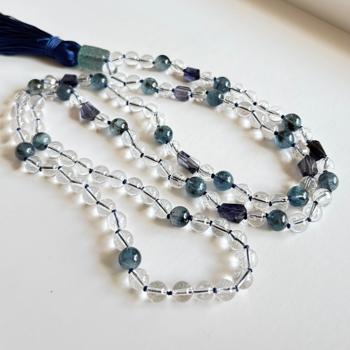 ブラックアクアマリン・アイオライト・水晶 6㎜玉マーラー | shin-mala
