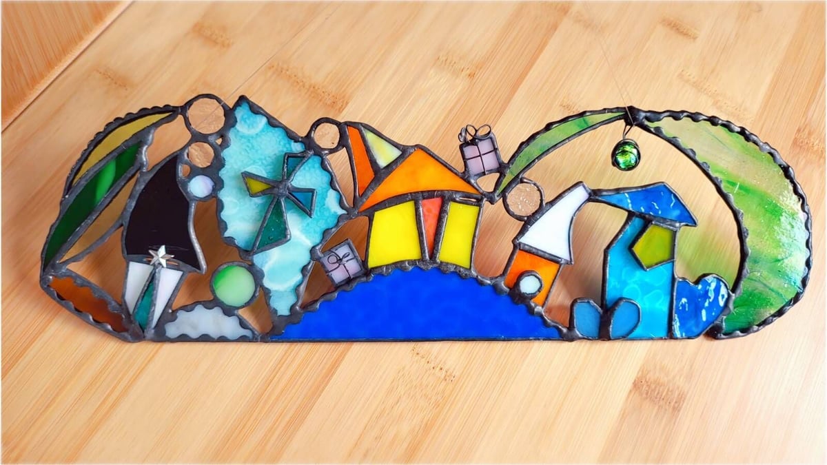 ハンドメイドのステンドグラス　魔女のシルエット ハンドメイドのステンドグラス 魔女のシルエット