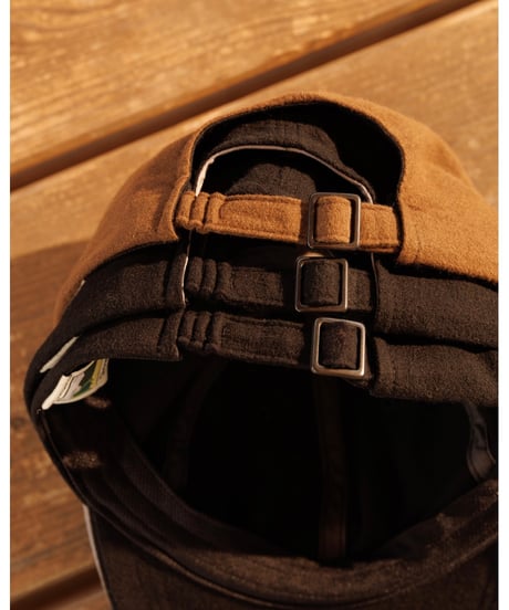 "Slowpe" TWO-TONE COTTON FLANNEL LONGBILL CAP