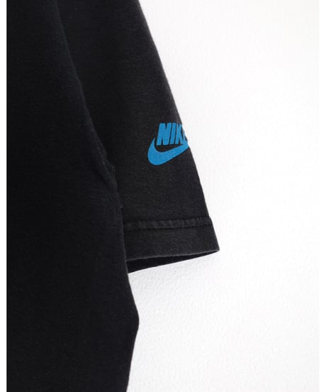 1990s "NIKE" print t-shirt