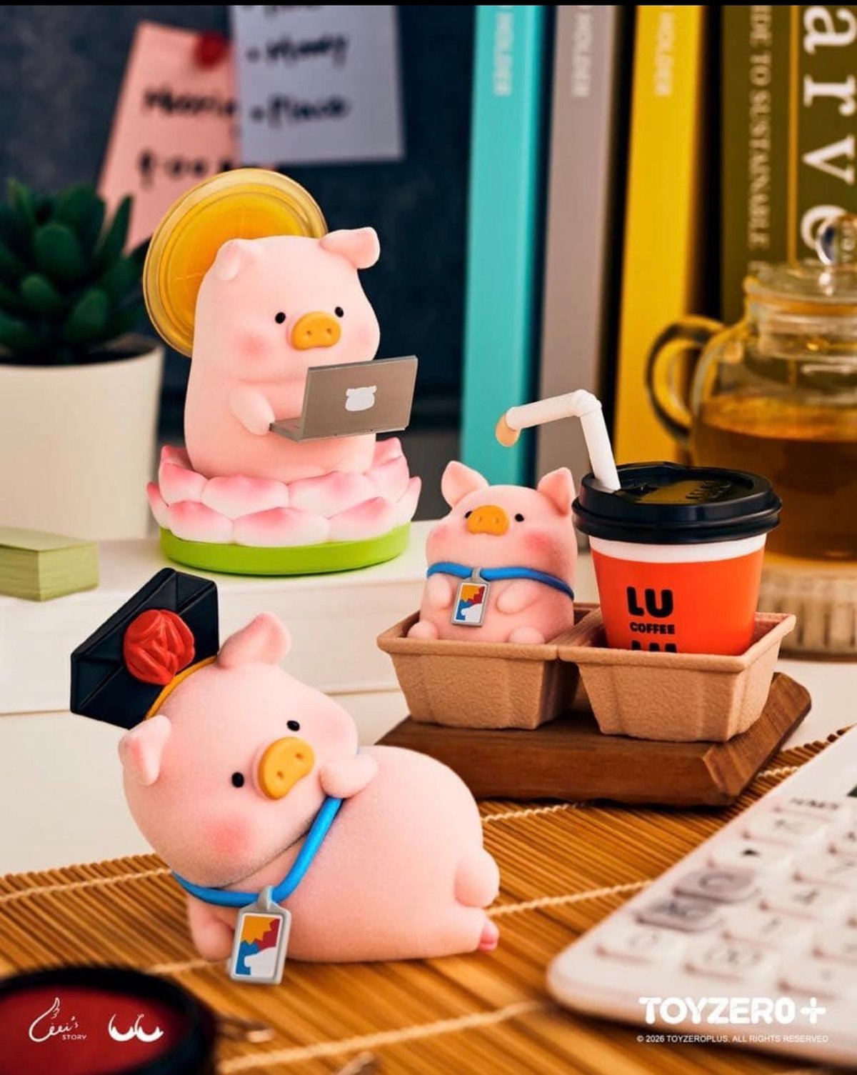最新作 TOYZEROPLUS 子豚Lulu オフィス office トレーディング
