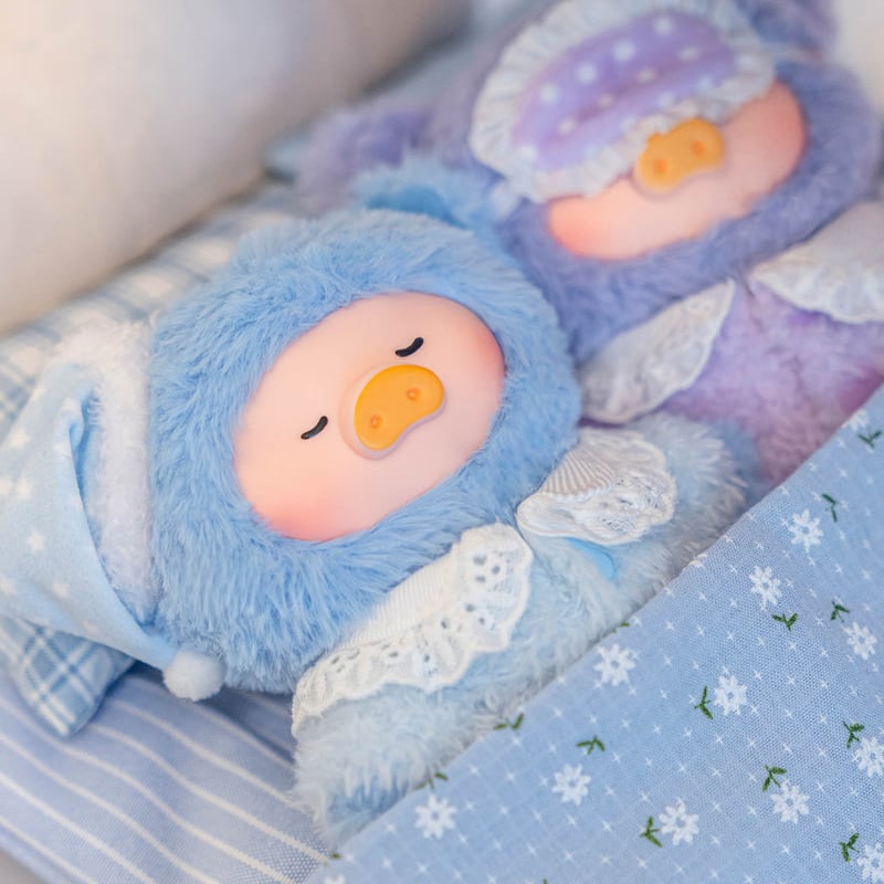 最新 子豚Lulu wonderland Plush キーチェーン | Toy-wave Ja