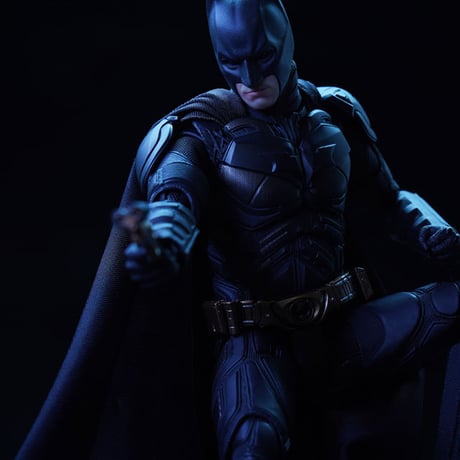 入荷しました〜　Inart 1/12 バットマン　ダークナイト　ライジング　アクションフィギュア 可動