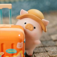 TOYZEROPLUS×CICI'S STORY 子豚lulu トラベル　トレーディングフィギュア