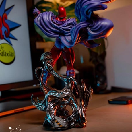 入荷しました〜　Desktop Galaxias Magneto 1/8 PVC フィギュア