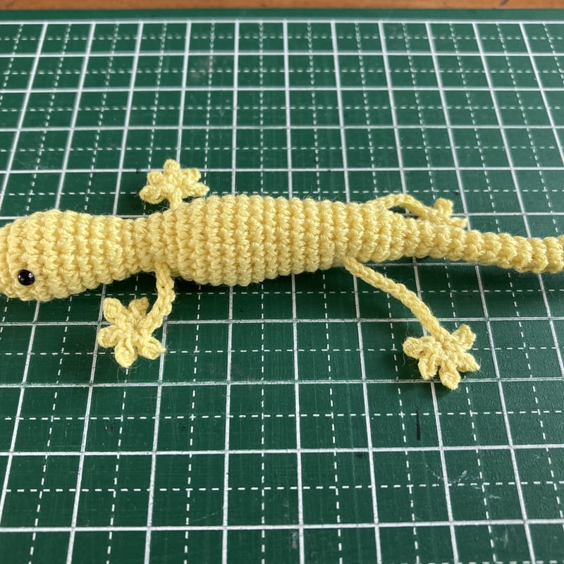 にほんやもりのあみぐるみ（小サイズ）【黄色】 | marimokohboh