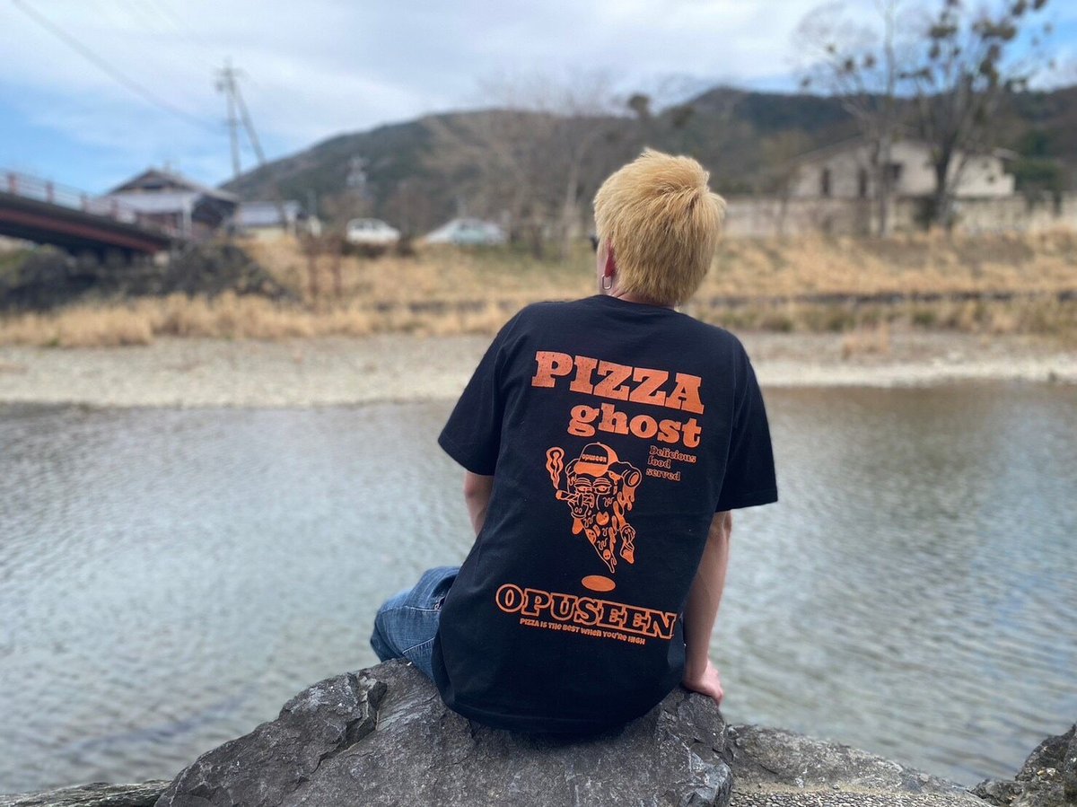 ピザゴースト Tシャツ 黒 | OPUSEEN