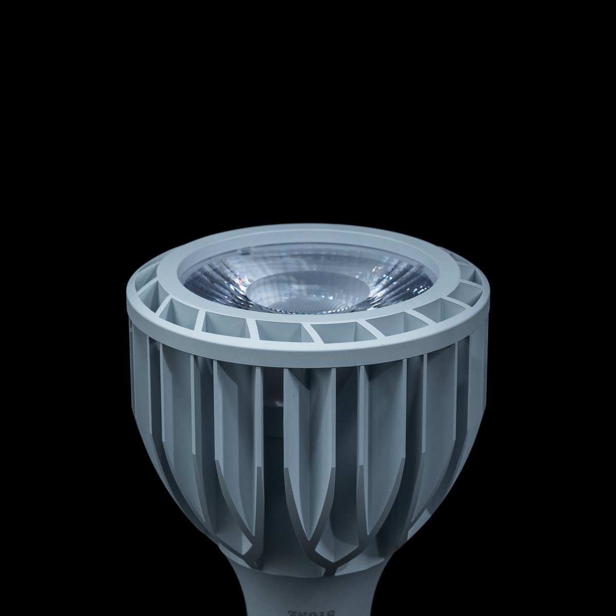 PLANTMILESTONE アガベ専用ライト Ultra+ | Ducks ( plants. )