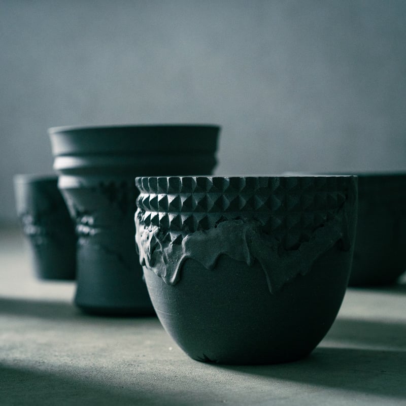 美原良 陶器鉢 遠雷 bowl | Ducks ( plants. )