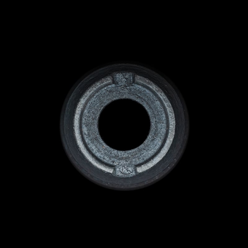 かみ山陶器 黒鉄釉深ソリ鉢 | Ducks ( plants. )