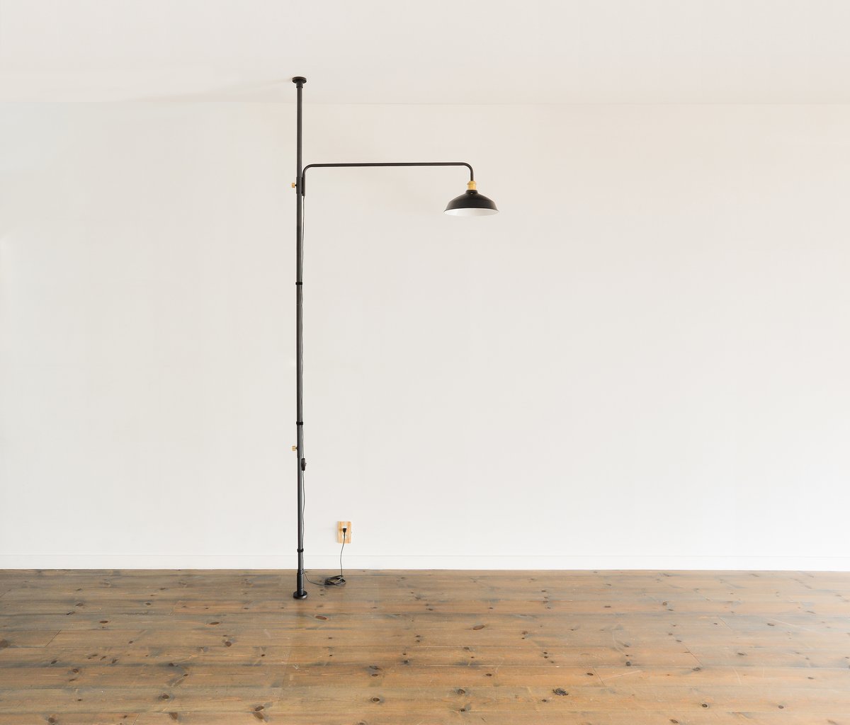 DRAW A LINE Lamp Arm L Black 縦取付 D-BLL-BK | Duc