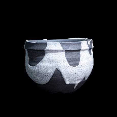かみ山陶器 白マット貫入丸