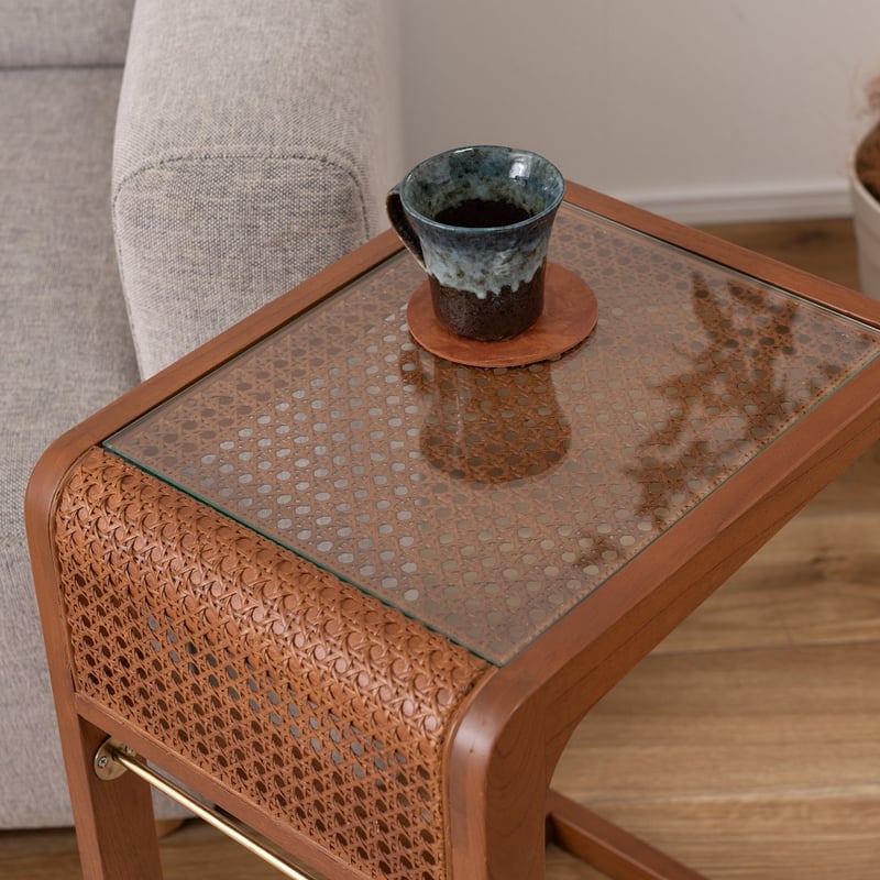 ラタン×ガラスのサイドテーブル「Vitren(ヴィトレン) ST