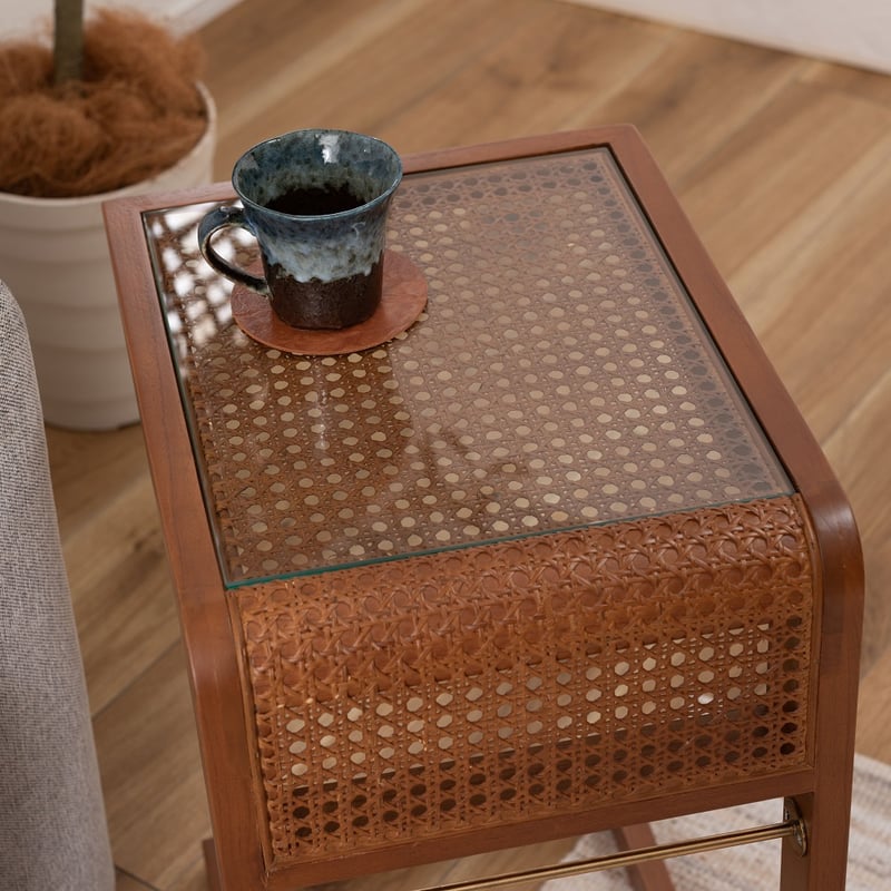 ラタン×ガラスのサイドテーブル「Vitren(ヴィトレン) ST