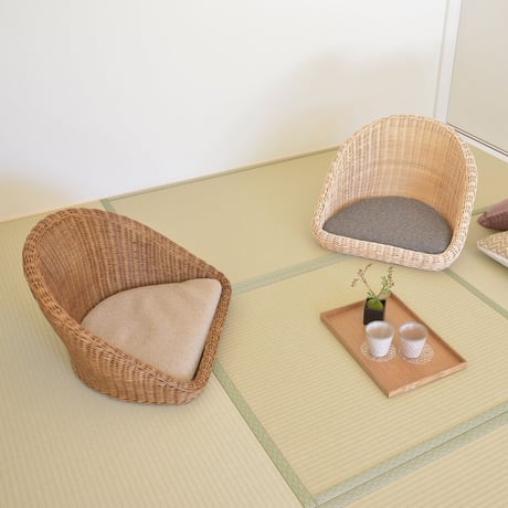 ラタン素材の可愛い座椅子「Marceda(マルセーダ)」