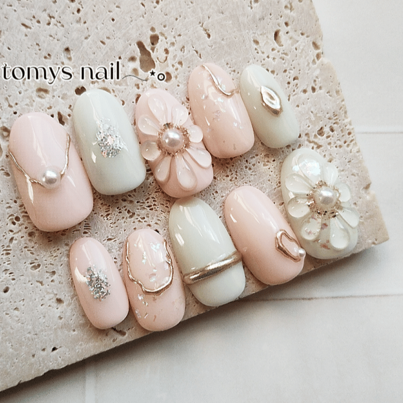 ⋆.⸜お上品⸝.⋆ネイルチップ | tomy.nailtip(14日以内発送)