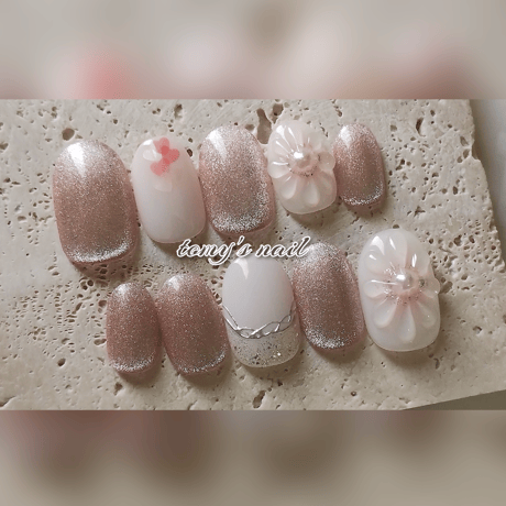 ガーリーネイル | STORES