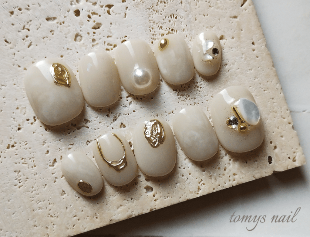 ⋆.⸜オフィスネイルに⸝.⋆ネイルチップ | tomy.nailtip(14日以内発送)
