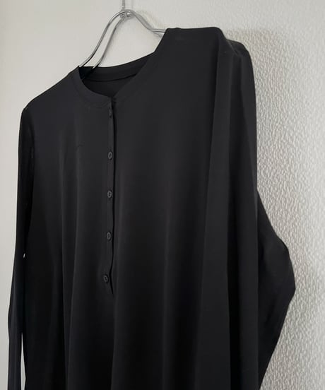 ♦️春物限定SALE♦️PRIORITY / シアーヘンリーネックPO