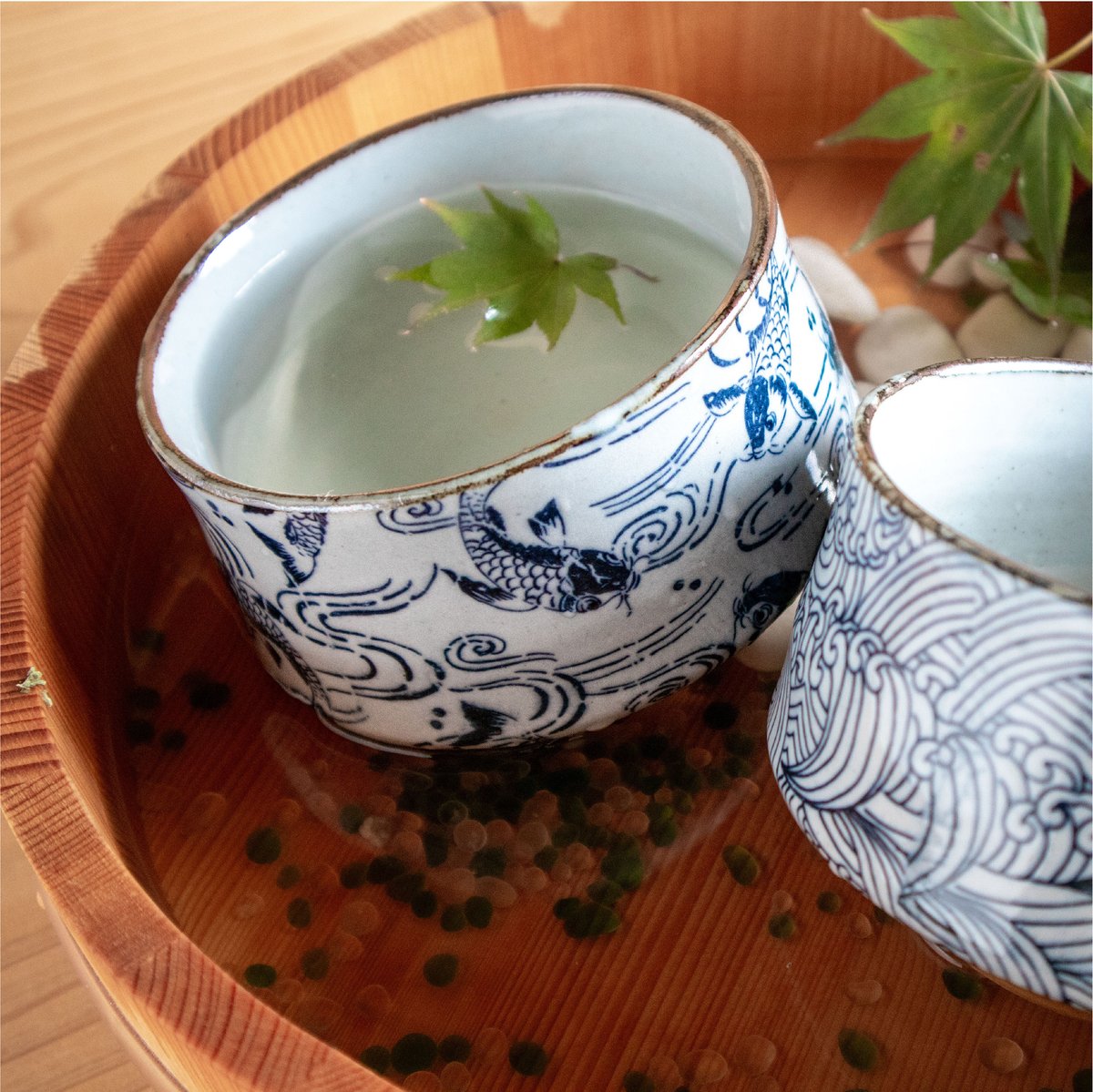 荒波・波に鯉 抹茶盌［ギフト］ | AWASAKA